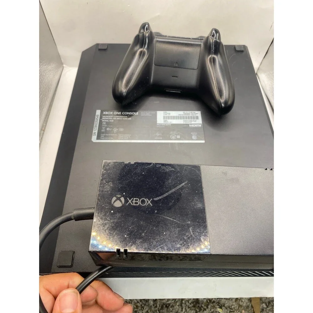 Microsoft Xbox One 500GB Console - Black Tested Works Controller w cords XB1 XOn